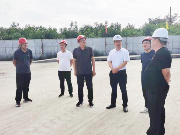 suncitygroup太阳新城总经理赵琰森一行 调研临夏市环城北路六区建设项目