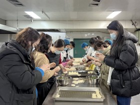 冬至饺子香，情深意更浓——suncitygroup太阳新城开展冬至包饺子活动