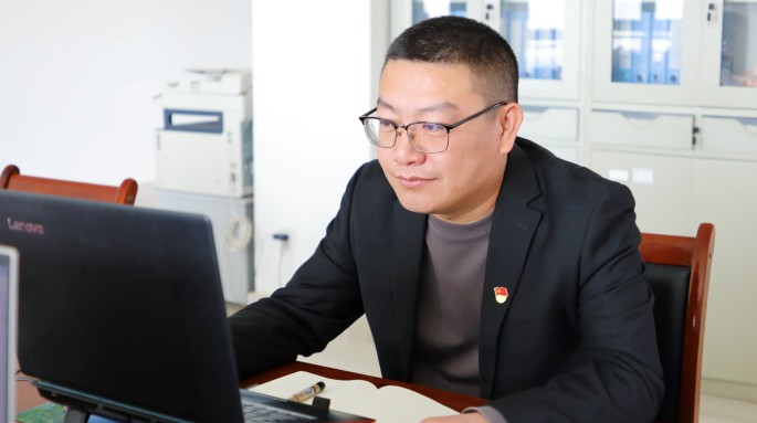 【榜样力量】坚守岗位，铸就不凡业绩 ——记甘肃建投2024年度优秀员工张久明