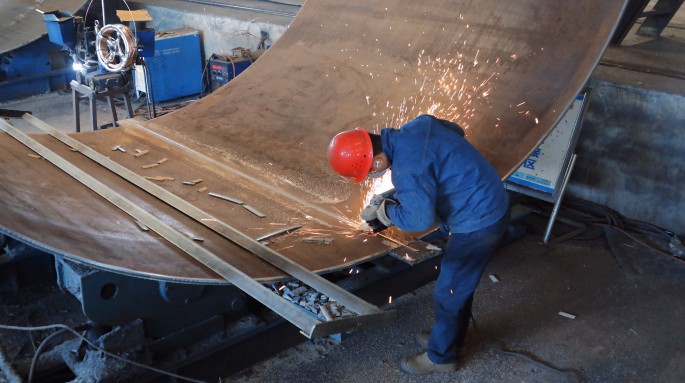 匠心铸塔筒，奋斗绽光芒——suncitygroup太阳新城五一奋战不停歇，项目建设忙